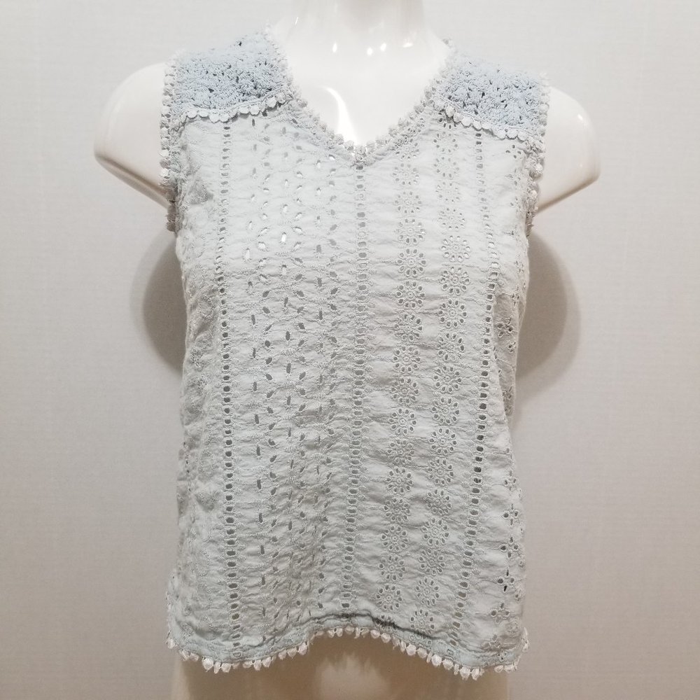 Joie top Small floral eyelet v-neck pom trim crochet detailing sleeveless v-neck